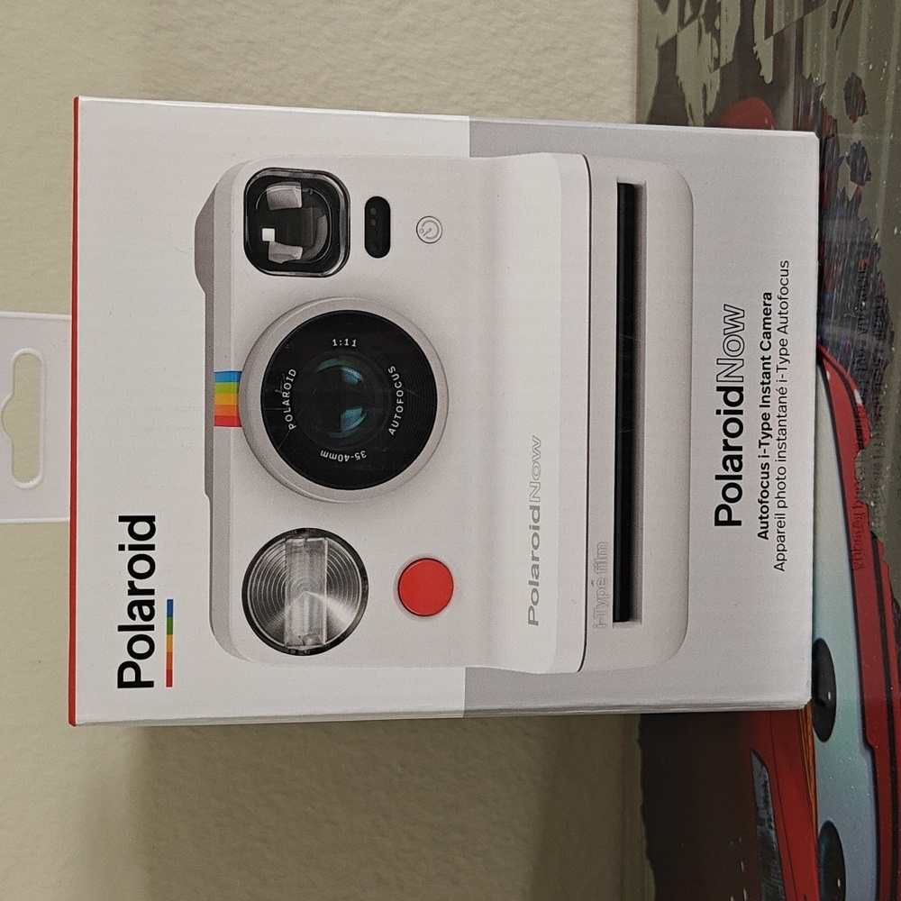 Polaroid Now